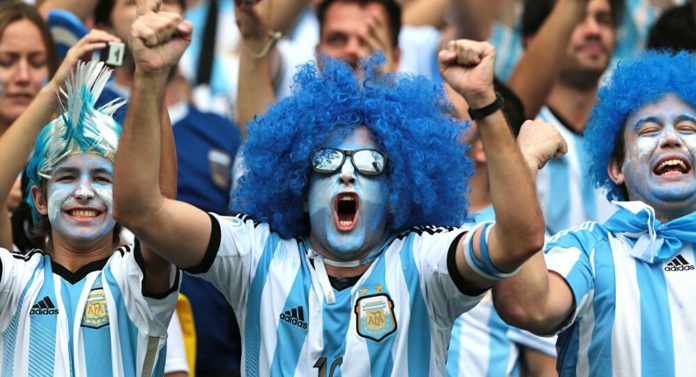 Argentina jugará con menos hinchas ante Brasil