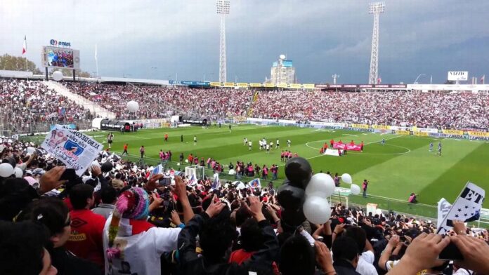 ¡VUELVEN LOS ESTADIOS LLENOS! Ministerio de Salud anuncia el fin de aforo reducido para el Fútbol Chileno desde el mes de octubre